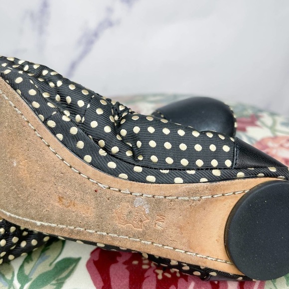 BLACK Saks Fifth Avenue | Black Polka Dot Ballet Flats | Sz 7 - Picture 9 of 14